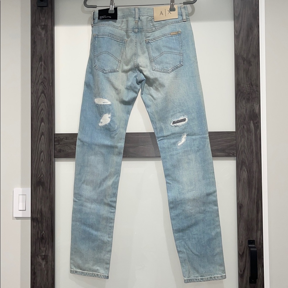 Armani Exchange Light Blue Distressed Slim 5 pocket Jeans NWT 30 x 33 30R - Picture 3 of 13